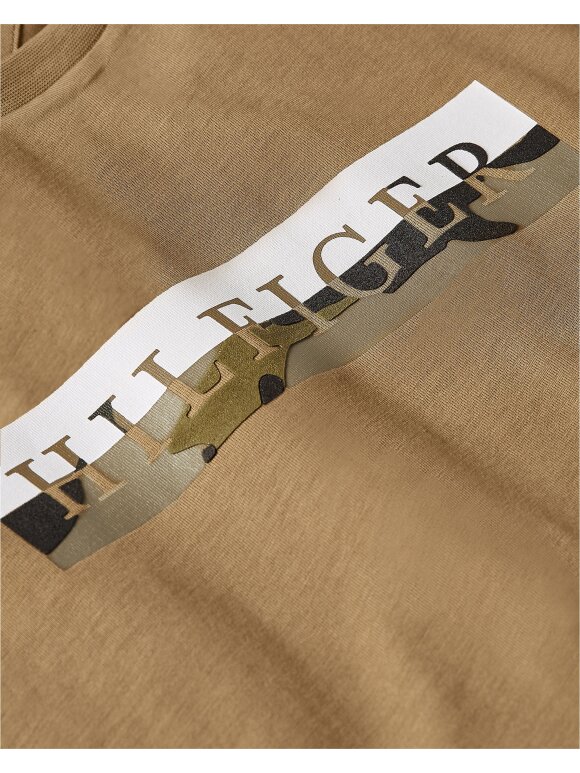 Tommy Hilfiger - Tommy hilfiger camo tee