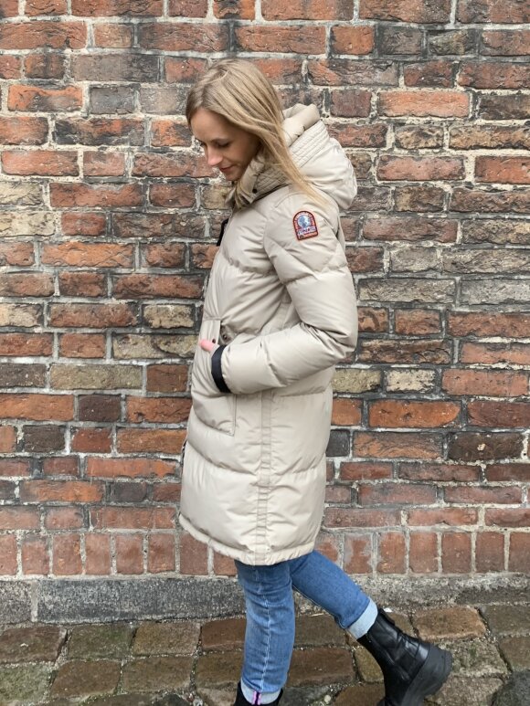 Pre-owned | Parajumpers Long Bear Core 