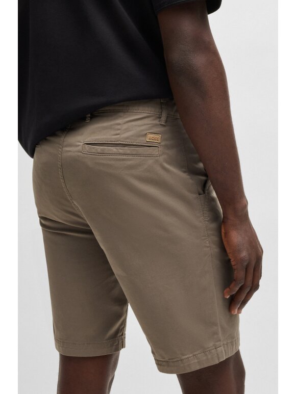 Hugo Boss - Boss Schino slim shorts