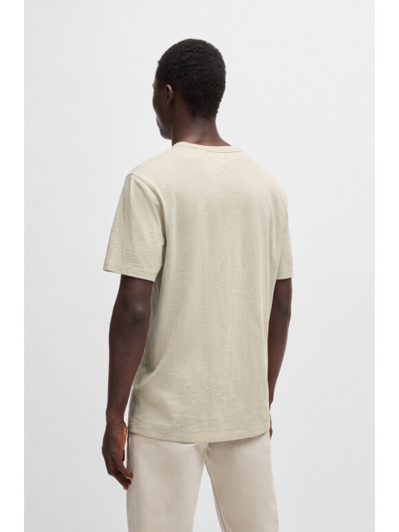 Hugo Boss - Boss tegood
