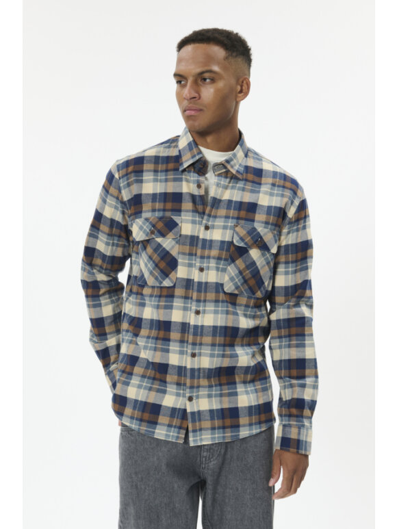 Matinique - Matinique MAchristaldo P