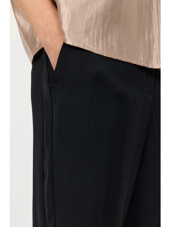 Leveté Room - Leveté room LR-OMIRA 1