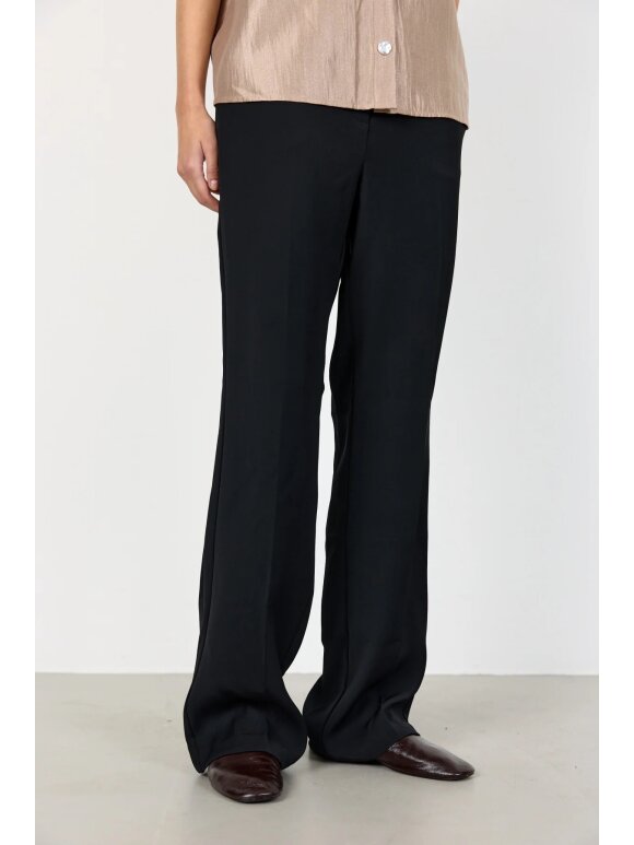 Leveté Room - Leveté room LR-OMIRA 1