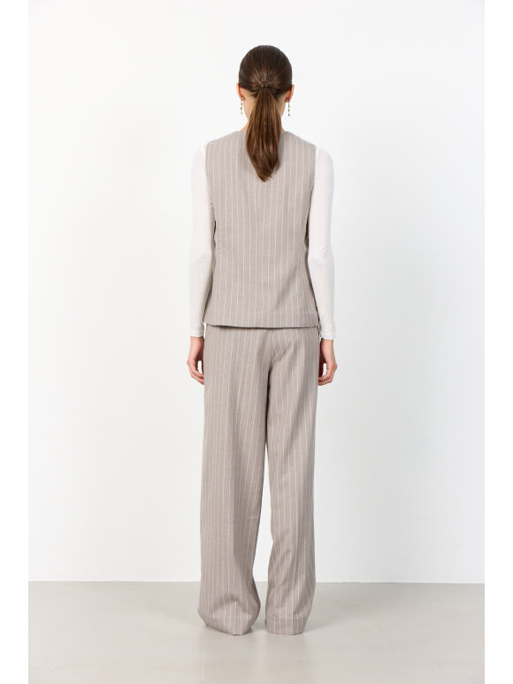 Leveté Room - Leveté room LR-PAMMY 1