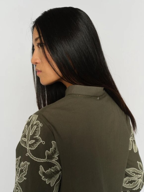 Mos Mosh - Mos Mosh  MMLouis Line Shirt