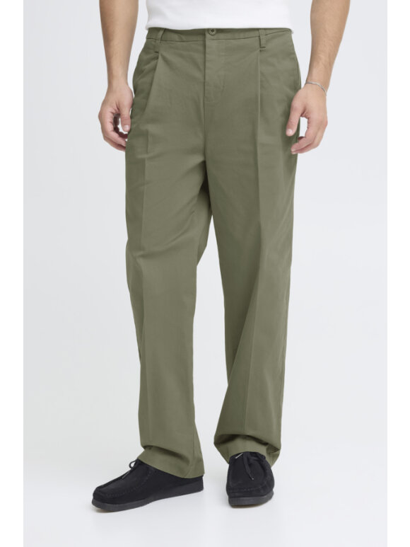 CASUAL FRIDAY - Casual Friday CFAMUNDSEN