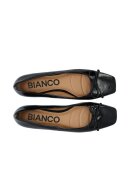 Bianco - BIAROSE Kárre Ballet Bianco - BIAROSE Kárre Ballet