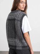 Leveté Room - BLANCHE BL-ADDY YD 1 Waistcoat Leveté Room - BLANCHE BL-ADDY YD 1 Waistcoat