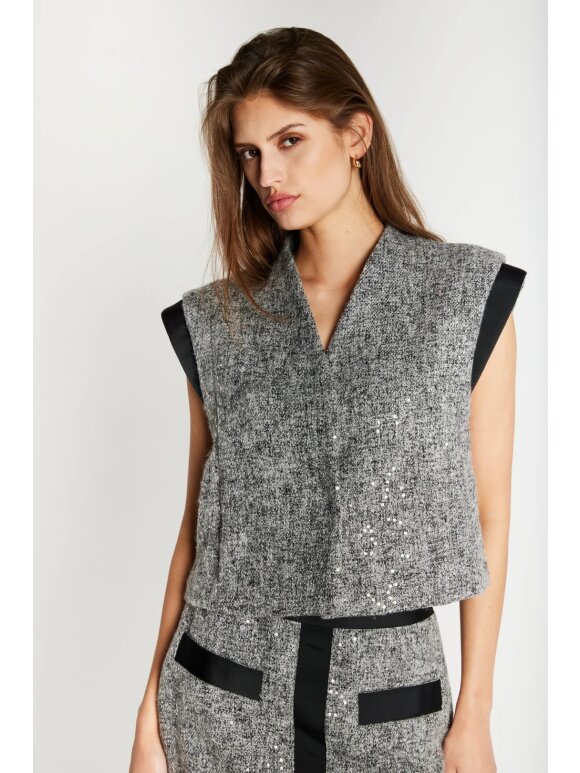 Bruuns Bazaar - RhytisBBSila Vest