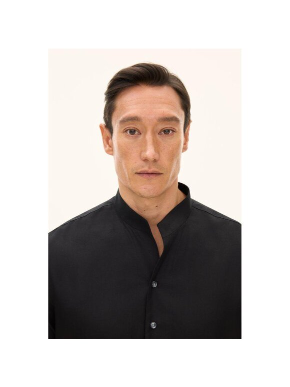 Oscar Jacobson - Oscar Jacobson Reg Fit Guru