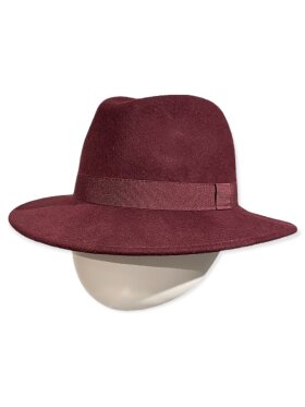 CC:Christensen - Hat 9