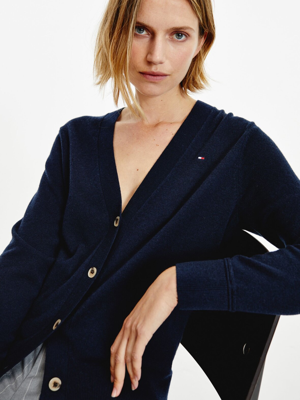 Settle Gennemsigtig talent CC Christensen - Wool Cashmere Short Cardigan - Cardigan fra Tommy Hilfiger Settle Gennemsigtig talent CC Christensen - Wool Cashmere Short Cardigan - Cardigan fra Tommy Hilfiger