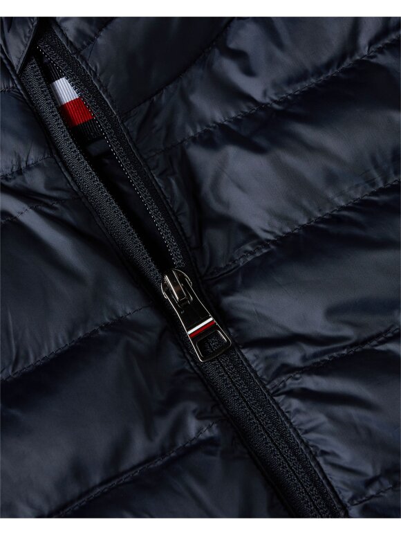 Tommy Hilfiger - core packable circul