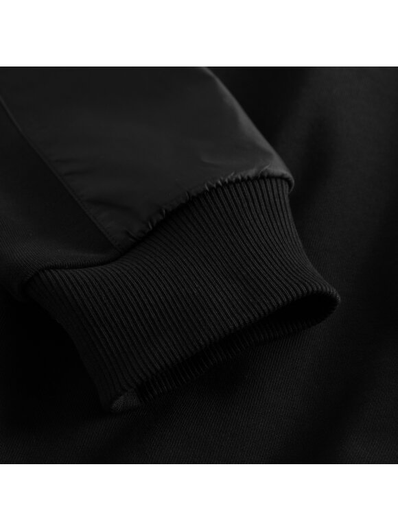 BLS HAFNIA - BLS Hafnia Below surface crew